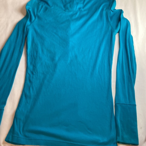 Aeropostale long sleeve shirt women’s - Picture 2 of 4